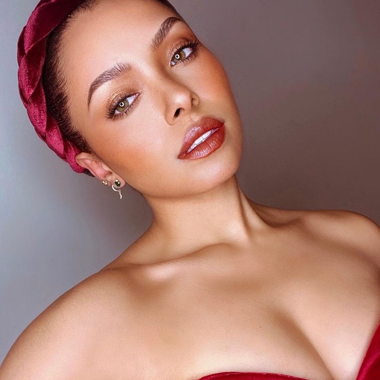 Katerina Graham Katerina Graham