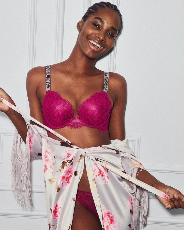 Tami Williams Tami Williams