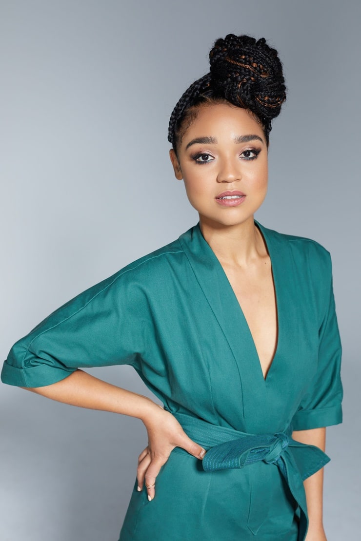 Aisha Dee