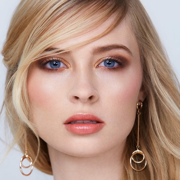 JULIA WILLETTS