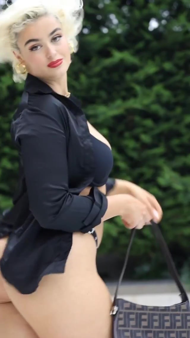 Stefania Ferrario