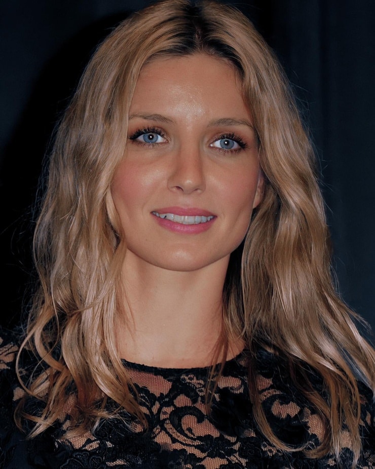 Picture of Annabelle Wallis