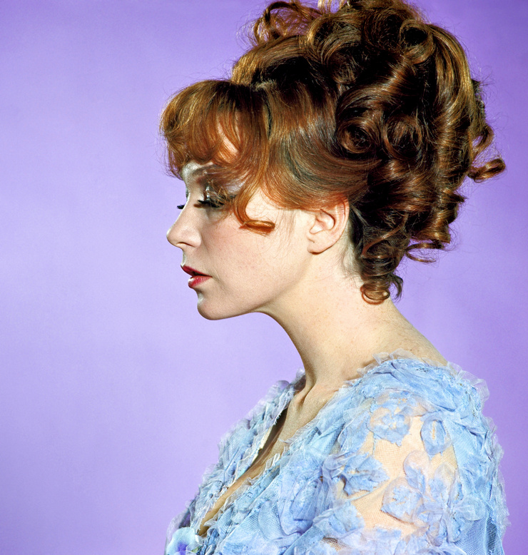 Shirley MacLaine Shirley MacLaine