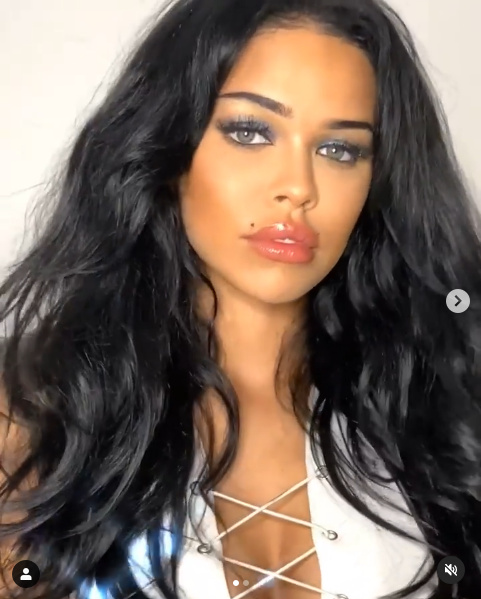 Nisrina Sbia Nisrina Sbia