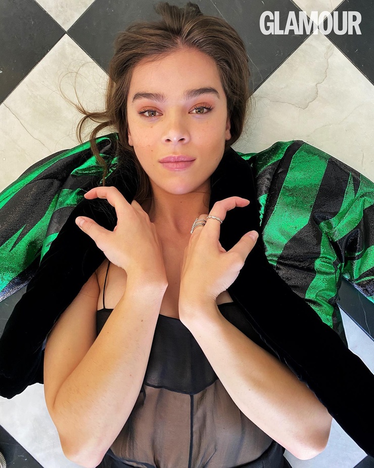 Hailee Steinfeld Hailee Steinfeld
