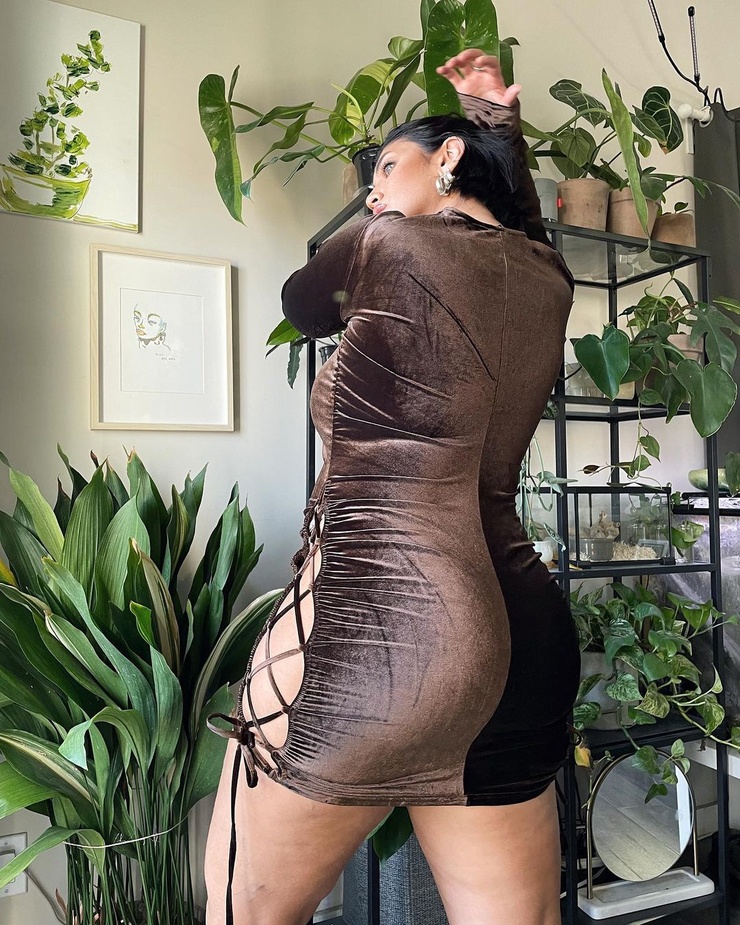 Latecia Thomas