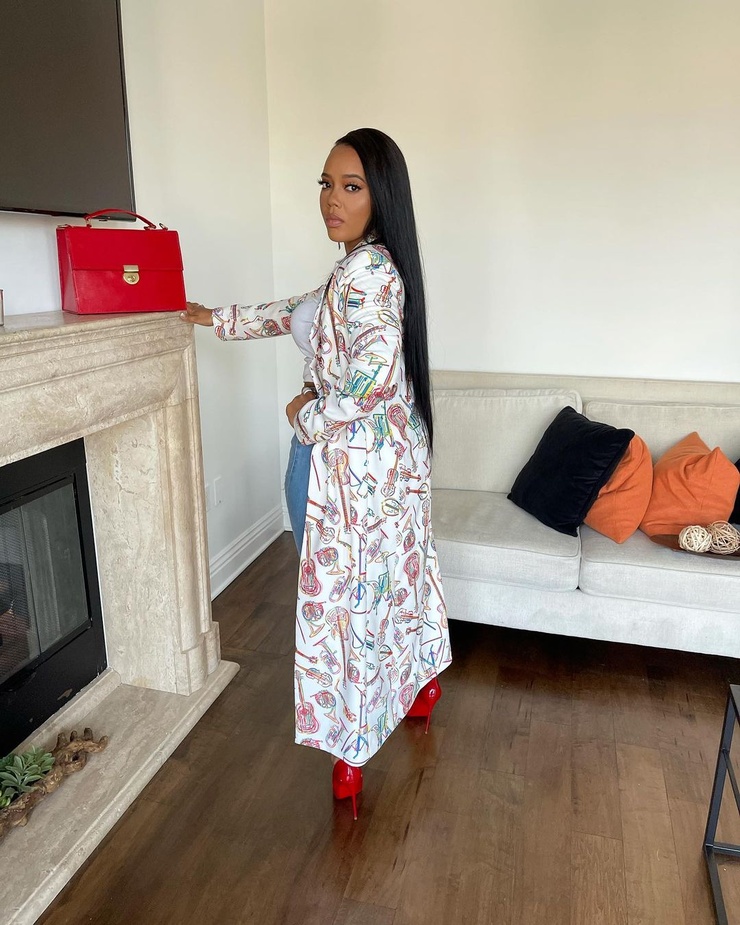 Angela Simmons