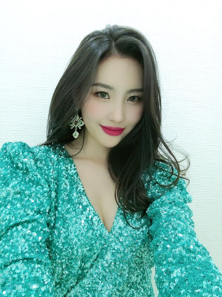 Lee Sunmi