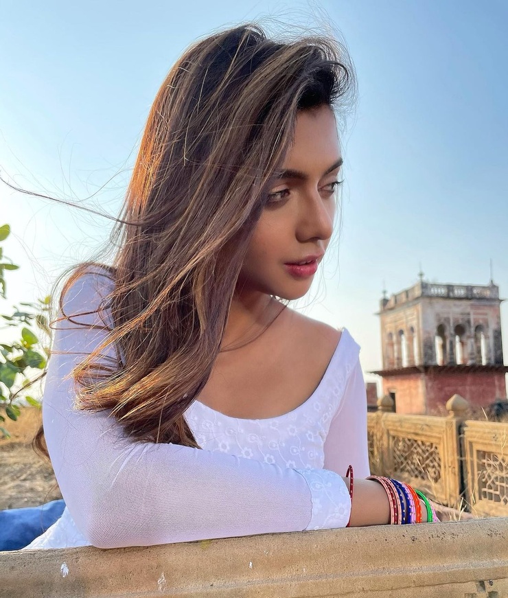 Ruhi Singh