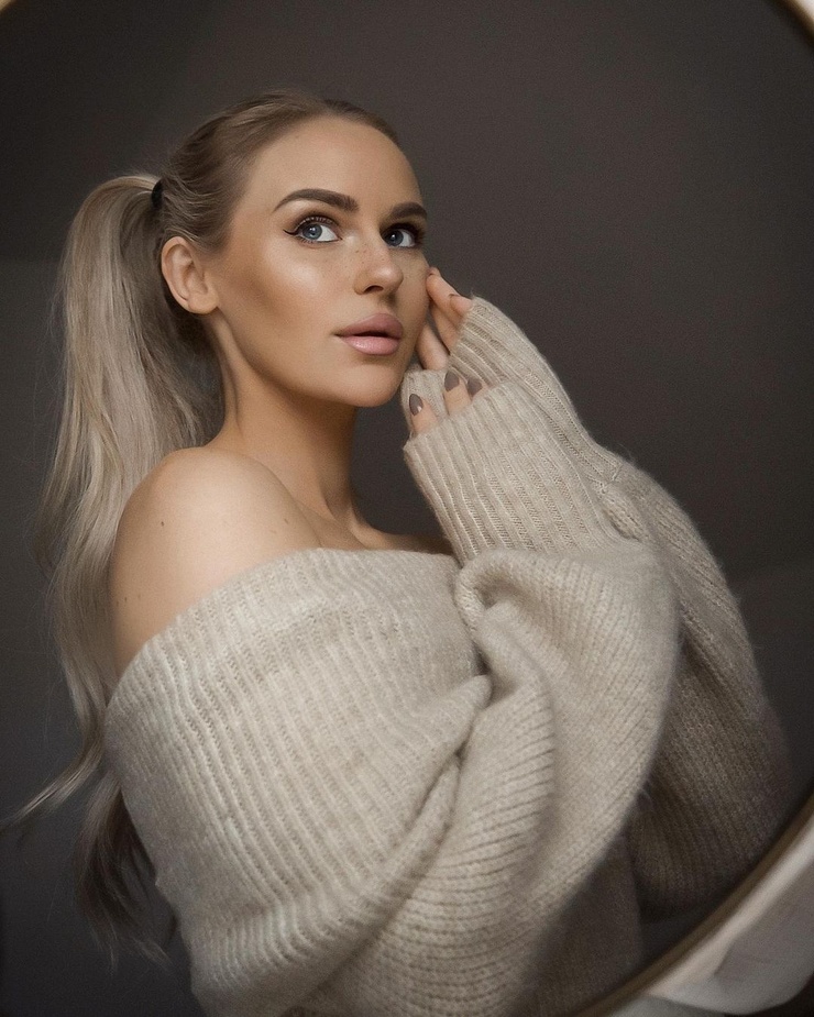 ANNA NYSTRÖM ANNA NYSTRÖM