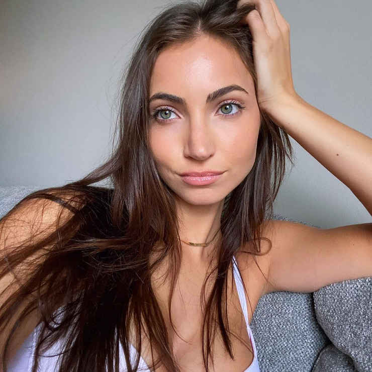 Anna Louise Anna Louise