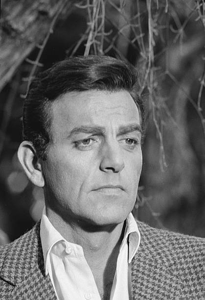 Mannix                                  (1967-1975)