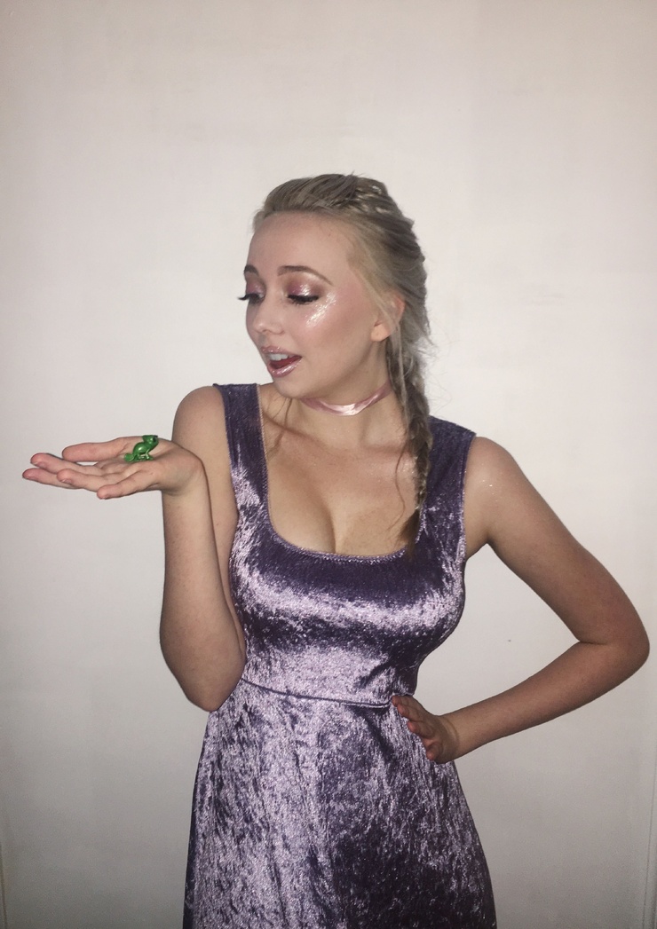 Alaska Leigh Alaska Leigh