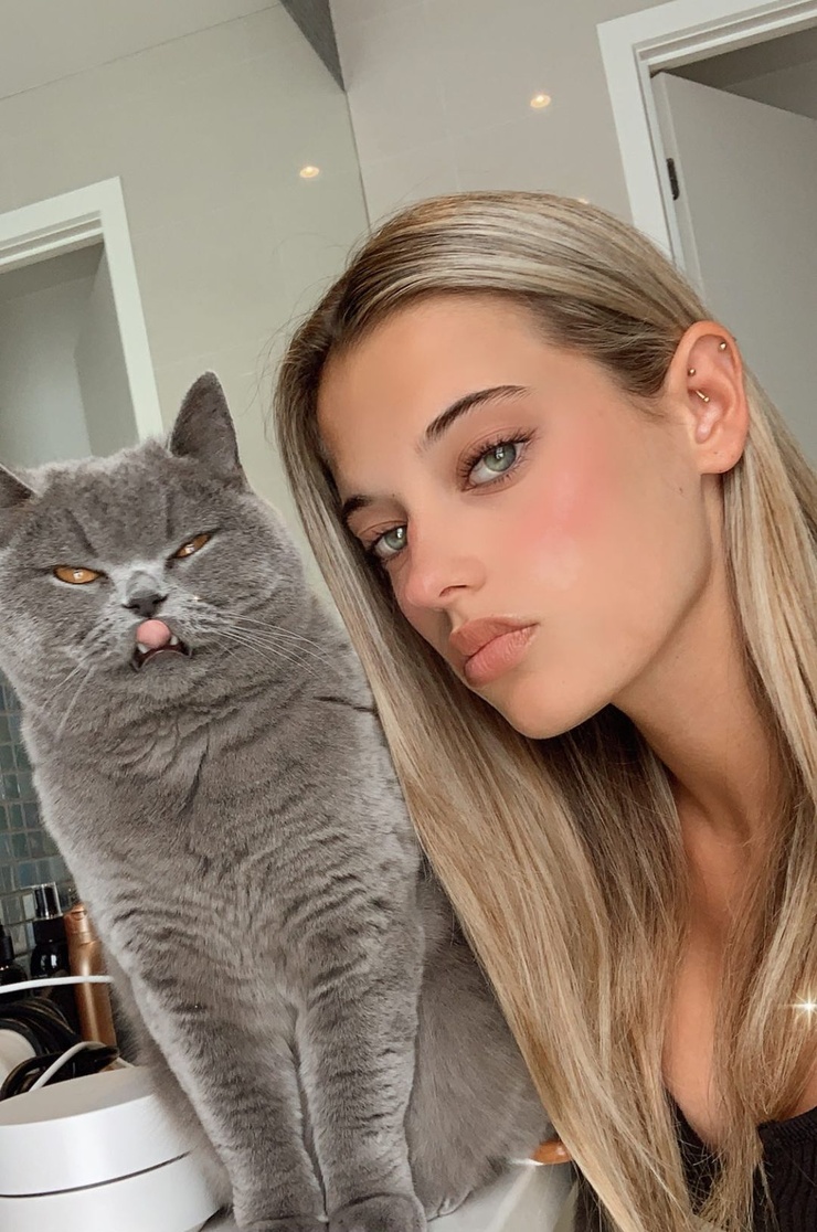 taya brooks