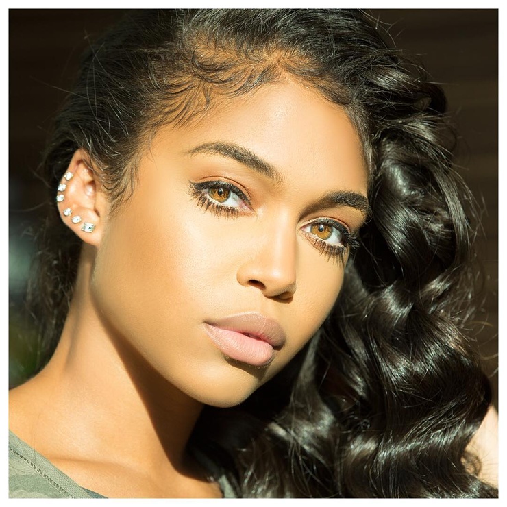 Lori Harvey Lori Harvey