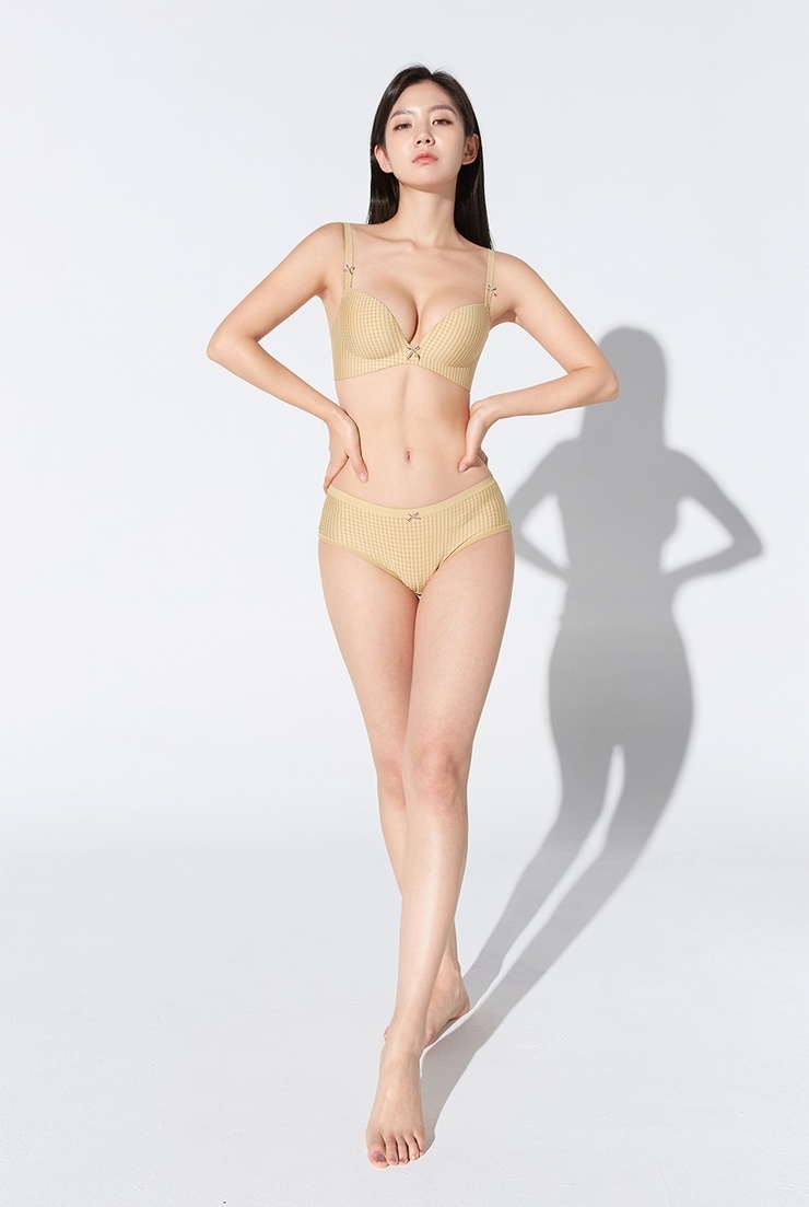 Lee Chae Eun