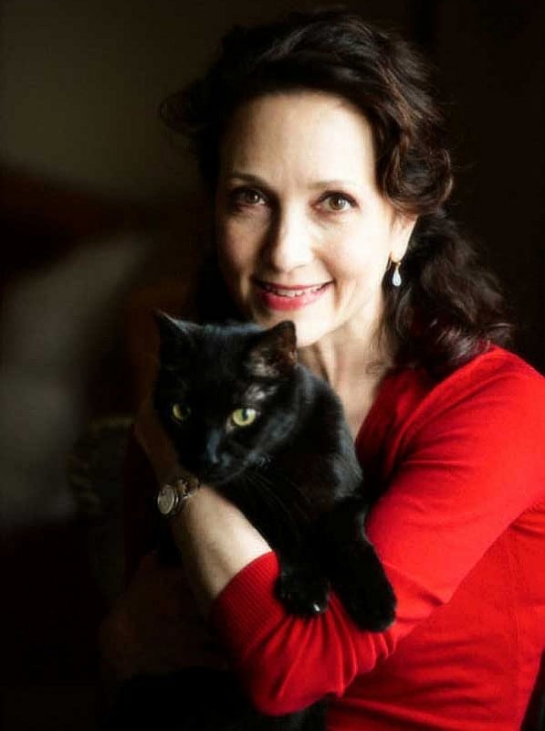 Bebe Neuwirth