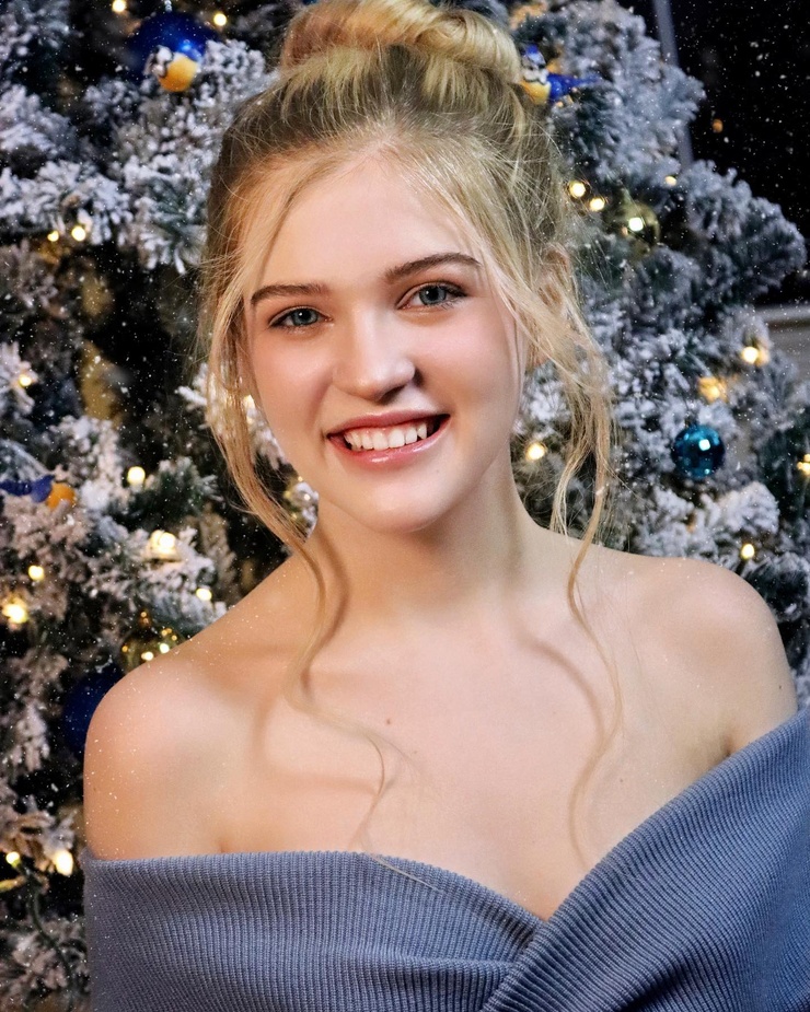 Kaycie Lee Kaycie Lee