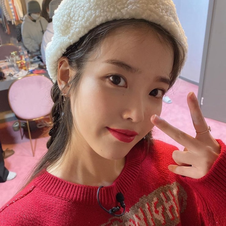 IU IU