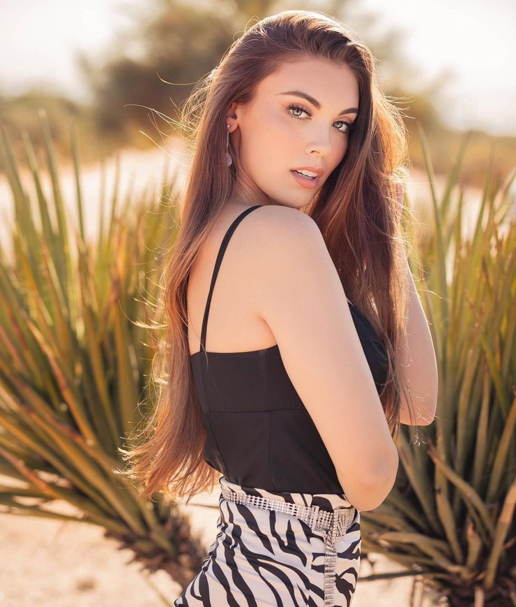 Alyssa Klinzing Alyssa Klinzing
