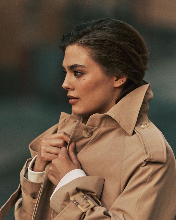 Alexandra Moskaleva Alexandra Moskaleva