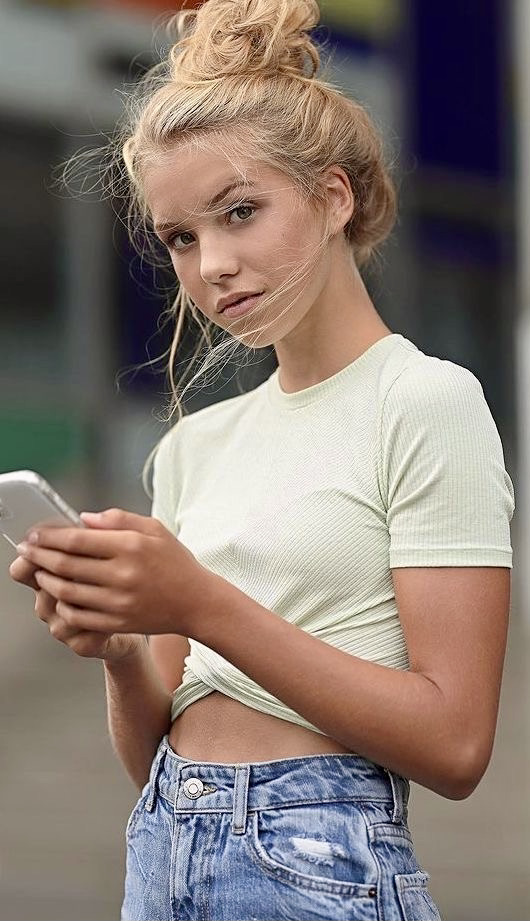 Amelie Lammers Amelie Lammers