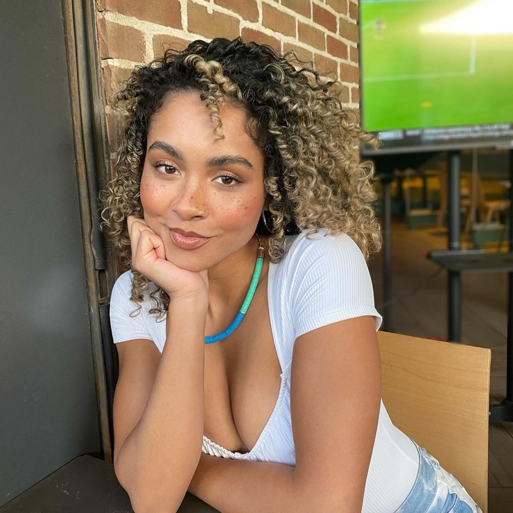 Pauline Brown