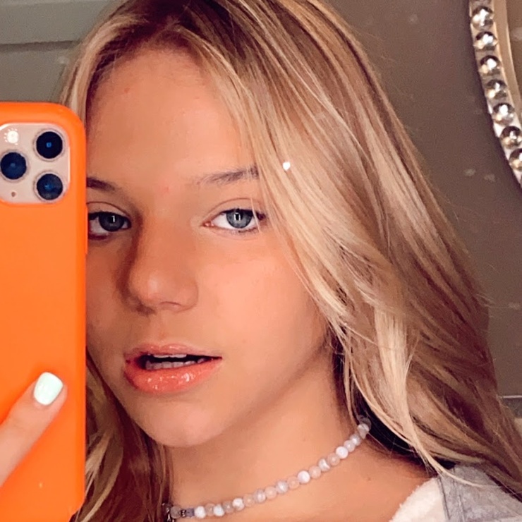Bella Klassen