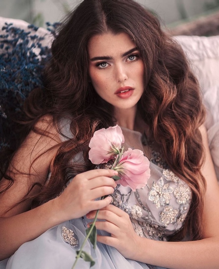 Renata Beslac Renata Beslac