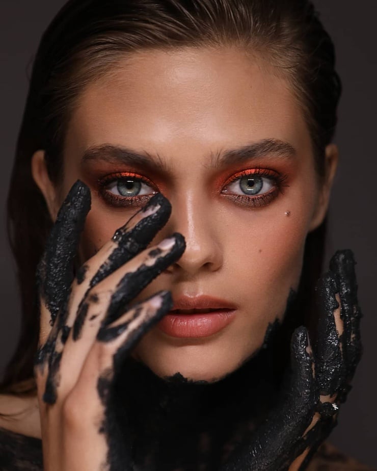 Alexandra Moskaleva Alexandra Moskaleva