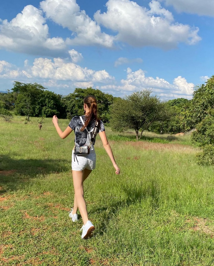 Yumi Lambert