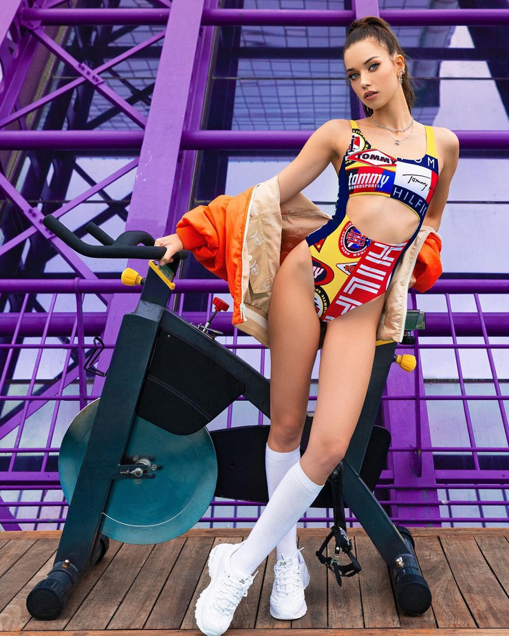 Afra Saraçoglu Afra Saraçoglu