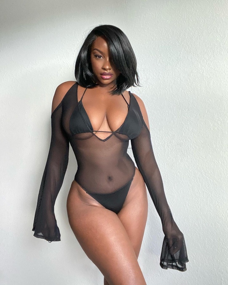 Savannah Perkins Savannah Perkins