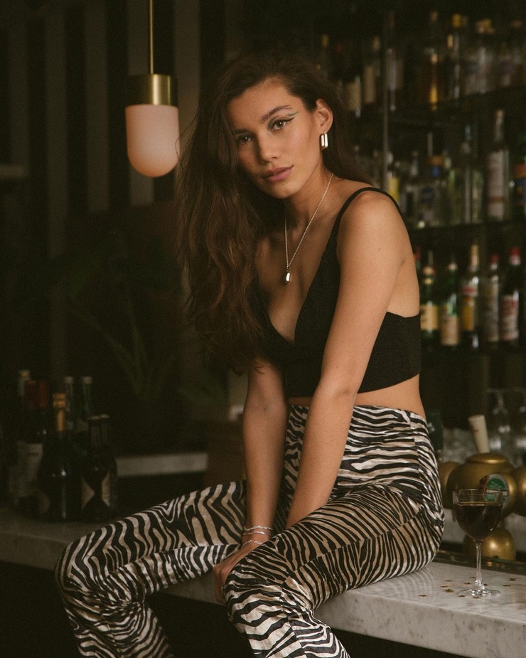 Lois Delinyah