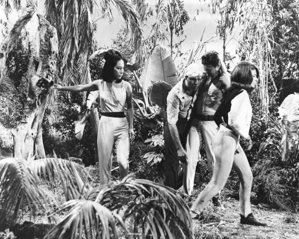 Women of the Prehistoric Planet