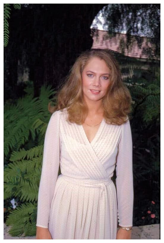 Kathleen Turner