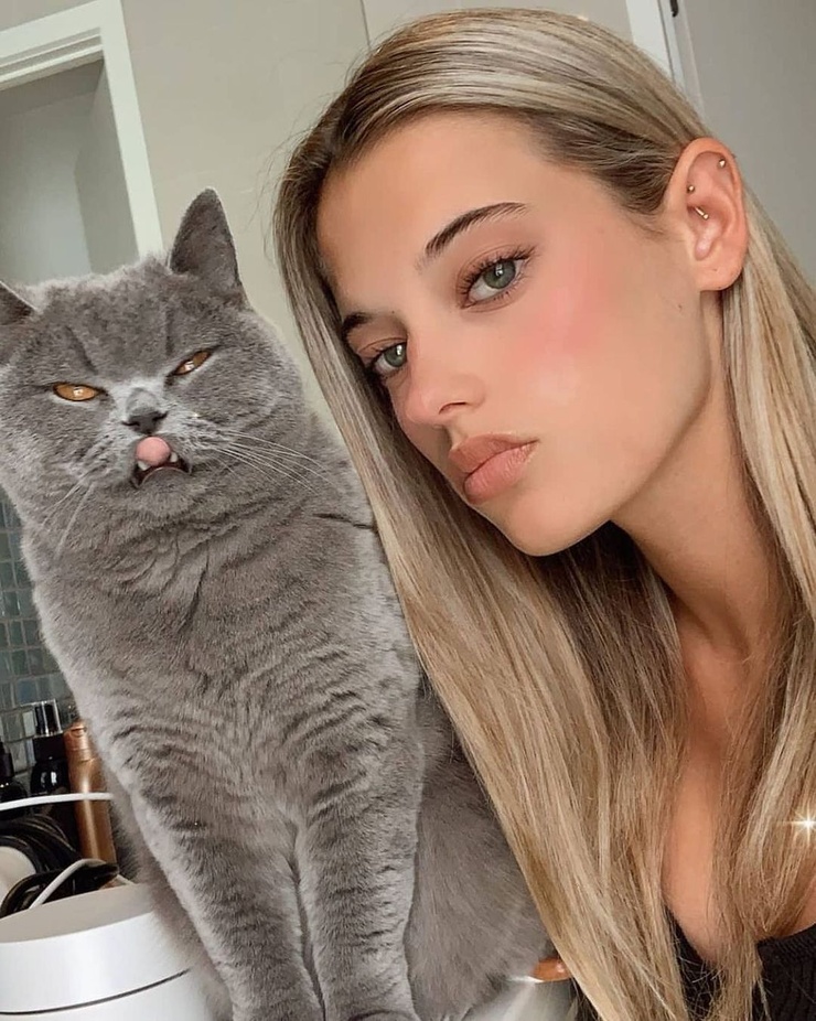 taya brooks