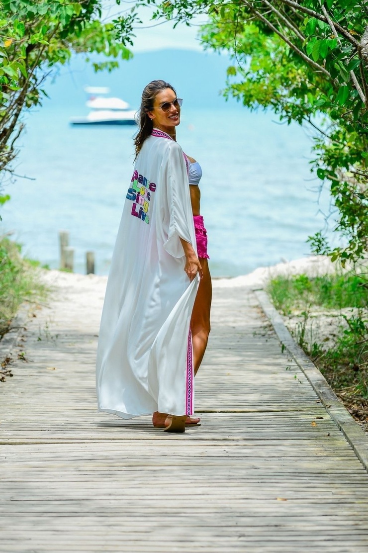 Alessandra Ambrosio