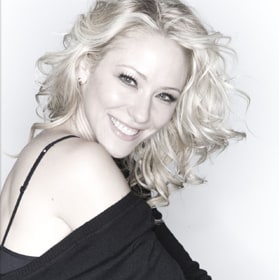 Nikki Anders