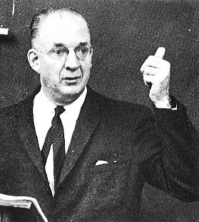 Gordon W. Prange