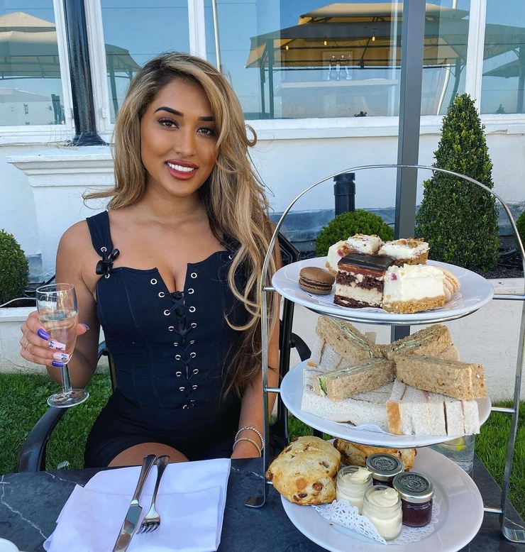 Zahida Allen