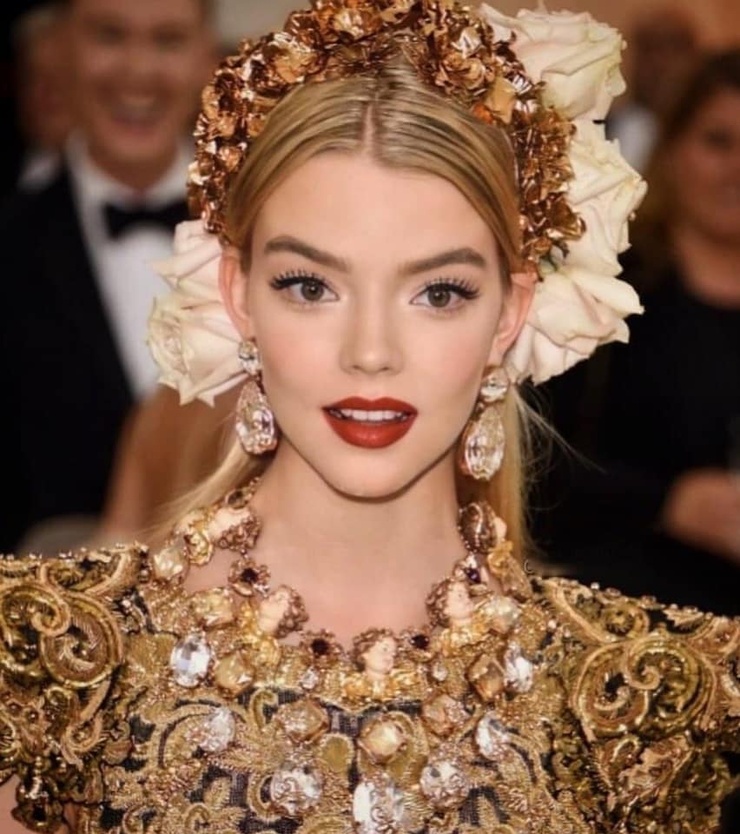 Anya Taylor-Joy Anya Taylor-Joy