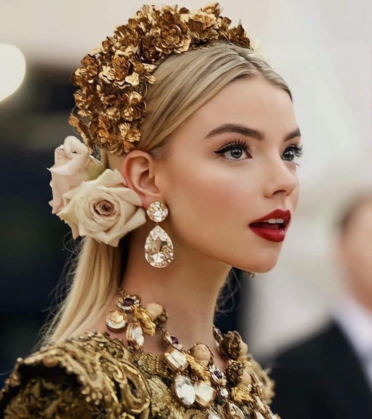 Anya Taylor-Joy Anya Taylor-Joy