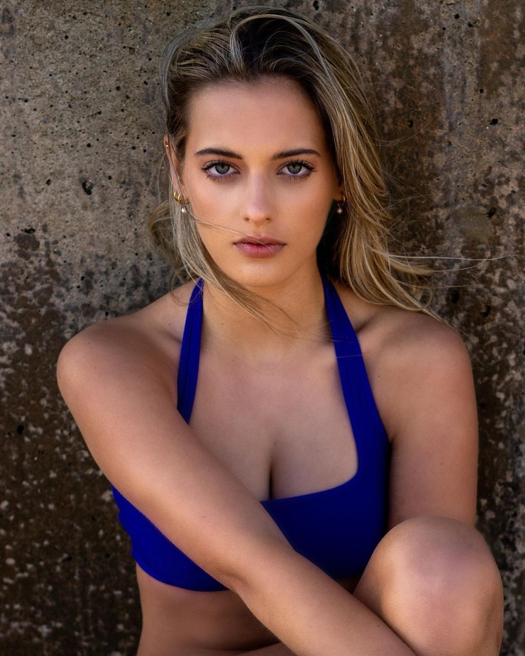 taya brooks
