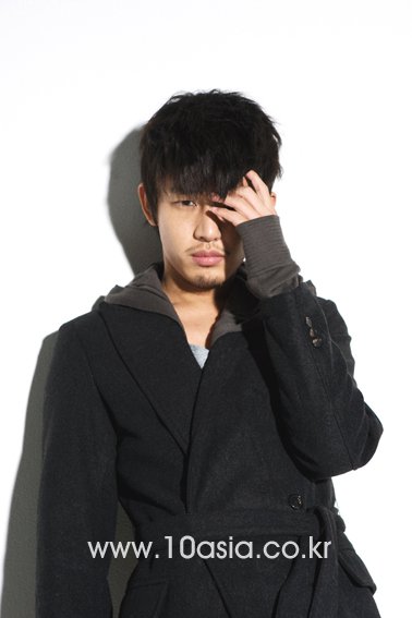 Ah In Yoo