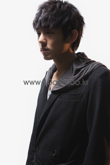 Ah In Yoo