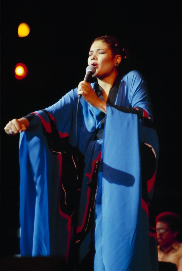 Angela Bofill