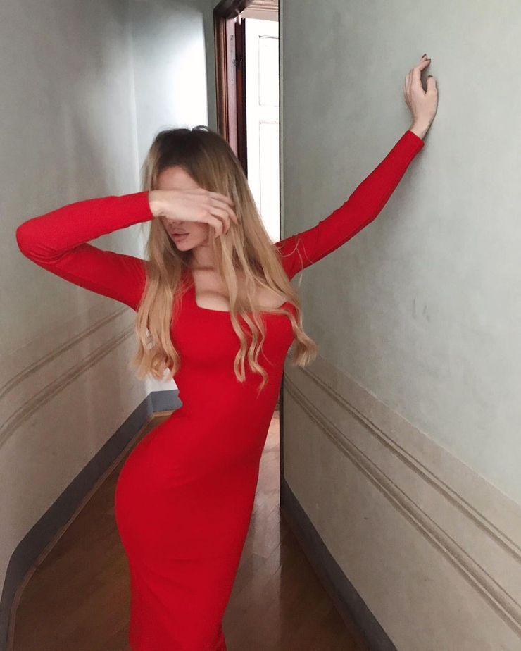 Olya Abramovich Olya Abramovich