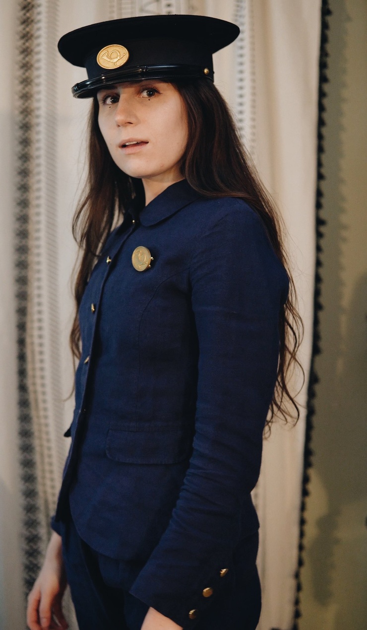 Dodie Clark