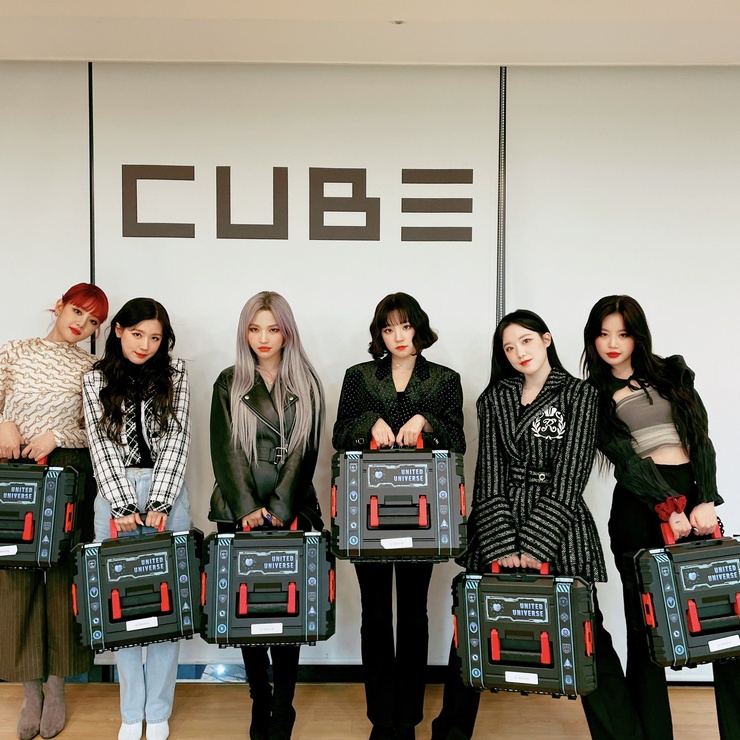 (G)I-dle